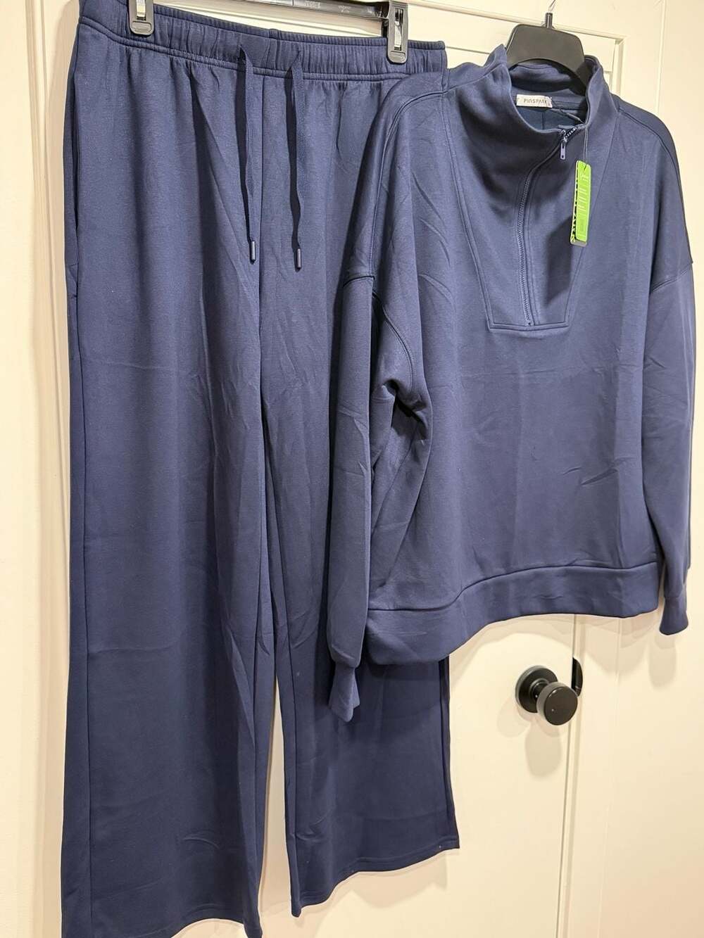 Pinspark -2-pcs sweatpants Set Size XL Navy BQuarter Zip Sweatshirt Pants
